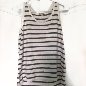 Gap striped tank